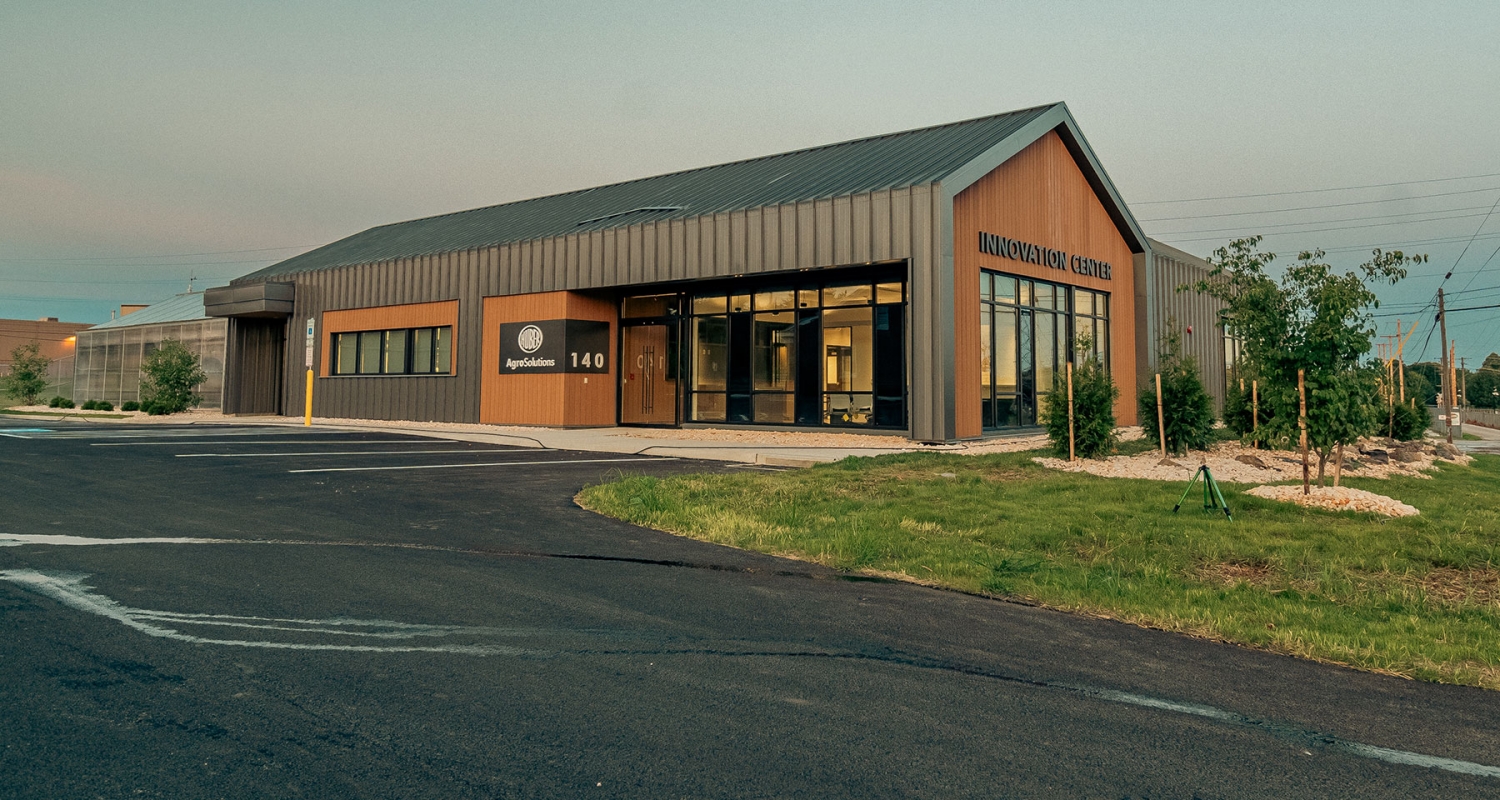 Footer-Carousel_JM-Huber-Innovation-Center-02