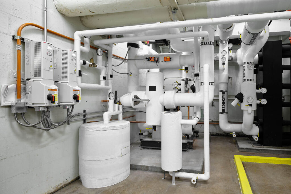Precis - Princeton University - Steam to Hot Water Conversion Group 3